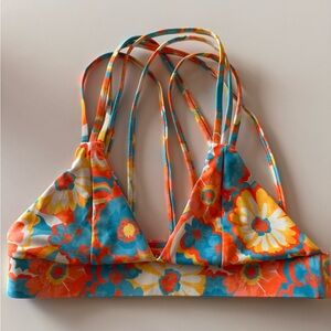 Kulani Kinis Swim Top